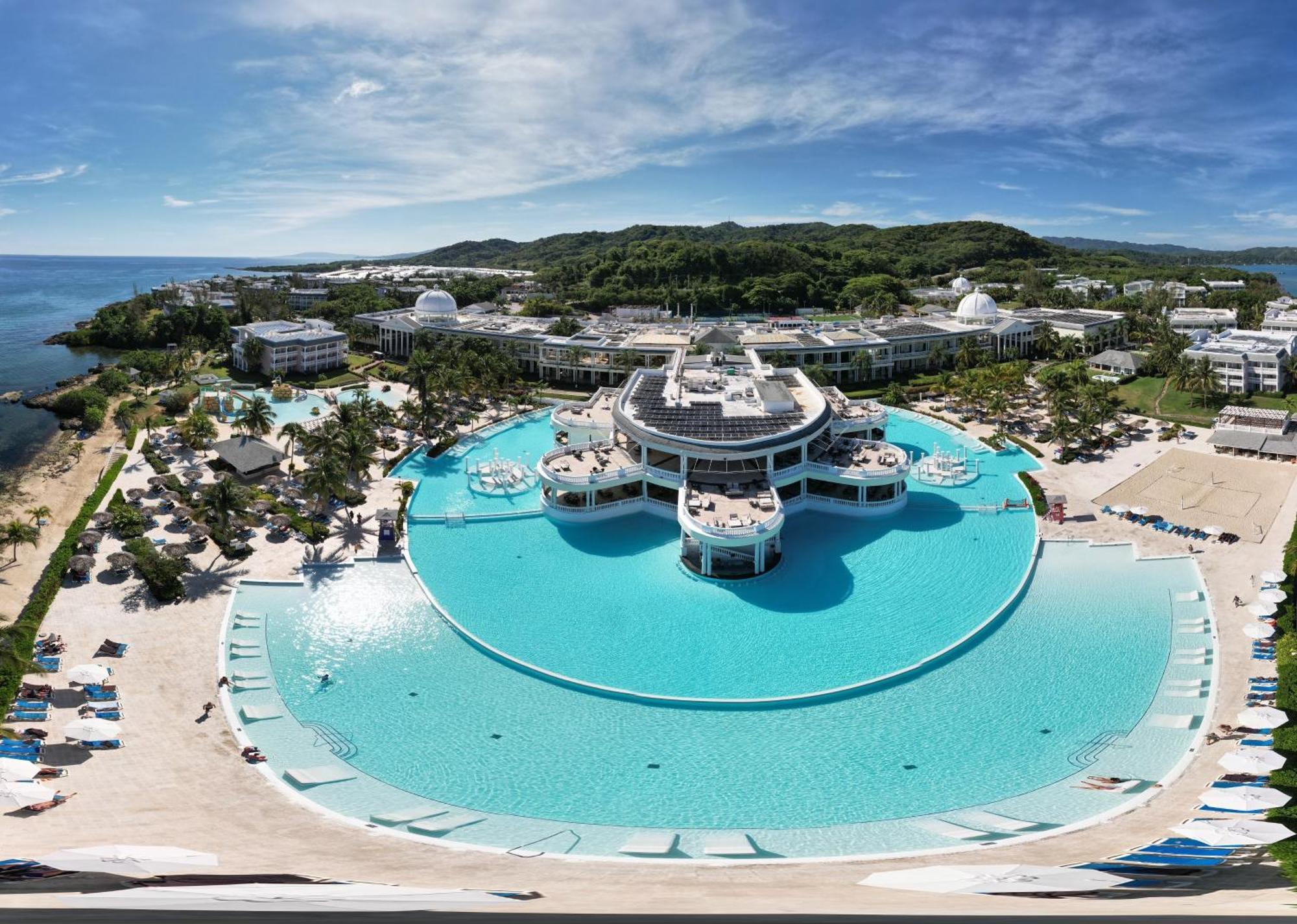 The Signature Level At Grand Palladium Lady Hamilton Resort & Spa Lucea Exterior photo