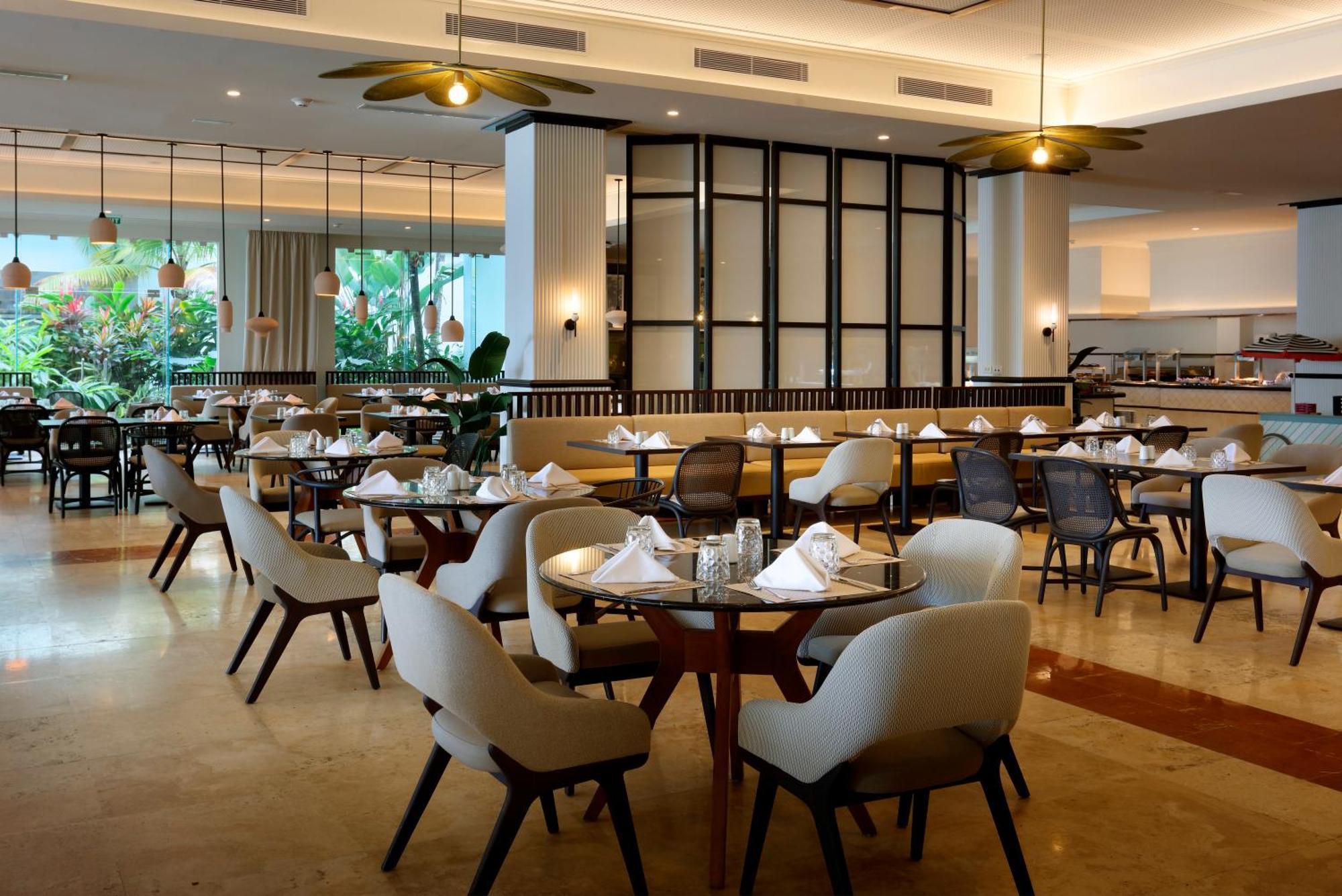 The Signature Level At Grand Palladium Lady Hamilton Resort & Spa Lucea Exterior photo